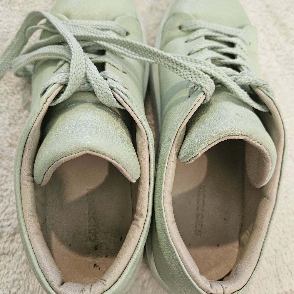 Leather Sneakers Green Pastel Size 9 Feminine Preppy Casual Athleisure Coquette - Picture 10 of 10